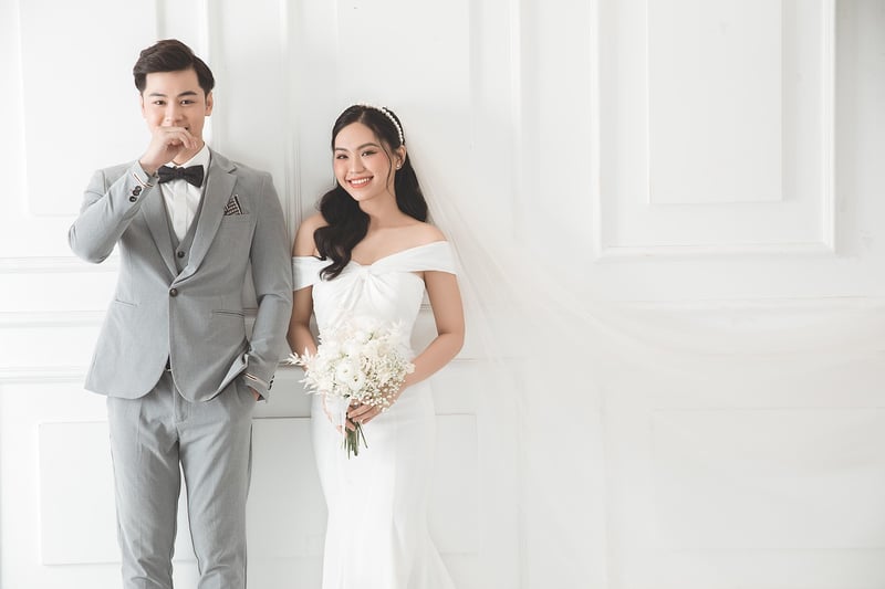 Sun & Moon Veil